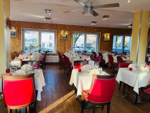 Restaurace v ubytování Hotel Aux Beaux Rivages En Gaume