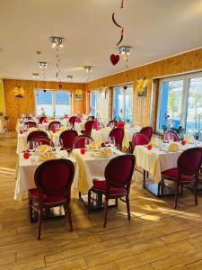 Restaurace v ubytování Hotel Aux Beaux Rivages En Gaume