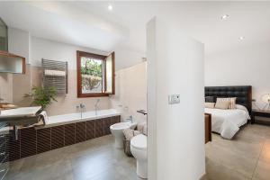 Un baño de Can Vicens -Mancor-