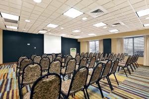 Konferenční prostory v ubytování Comfort Inn & Suites Voorhees-Mt Laurel
