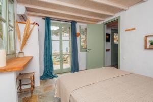 Gallery image of Chrisopigi Beach Houses in Chrisopigi