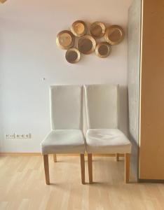 Een zitgedeelte bij Penthouse Bargholz