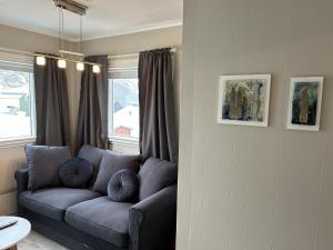 พื้นที่นั่งเล่นของ The Painter's house with view and balcony
