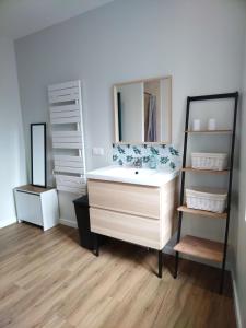 Letto o letti in una camera di Le Pigalle