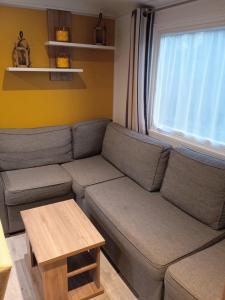 Gallery image of MOBIL-HOME TOUT CONFORT, 3 CHAMBRES, Domaine de Kerlann in Pont-Aven