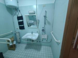 Kúpeľňa v ubytovaní Beteyà Hostel Don Bosco + 37 fotografií