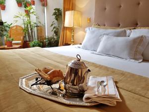 Antara Hotel & Suites - Miraflores房間的床