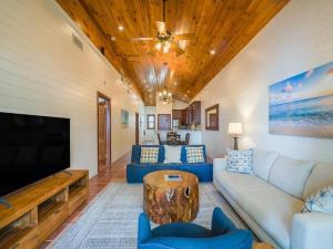 Foto sihtkohas West Bay asuva majutusasutuse Lighthouse Point Resort # 5 galeriist
