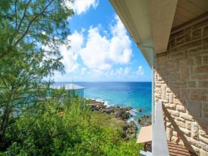 Foto sihtkohas West Bay asuva majutusasutuse Lighthouse Point Resort # 5 galeriist