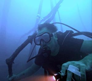 un uomo in aived ... di Pousada Piratas do Barro Branco a Pedregulho