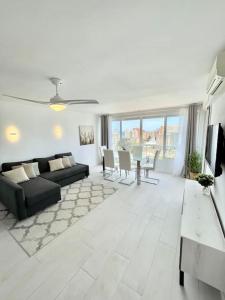 Fotografia z galérie ubytovania Apartamento familiar en Playa de San Juan v Alicante