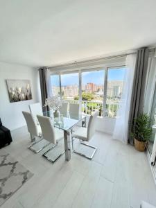 Fotografia z galérie ubytovania Apartamento familiar en Playa de San Juan v Alicante