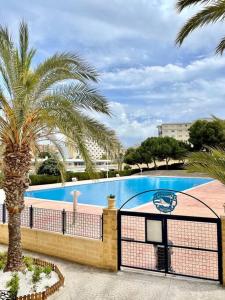Fotografia z galérie ubytovania Apartamento familiar en Playa de San Juan v Alicante