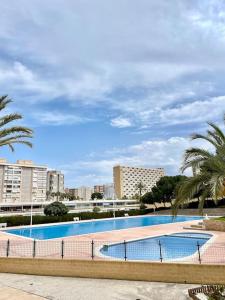 Fotografia z galérie ubytovania Apartamento familiar en Playa de San Juan v Alicante