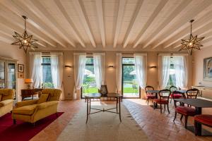 Istumisnurk majutusasutuses Relais Le Coste