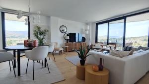 Posedenie v ubytovaní ALLONBAY sun & beach penthouse