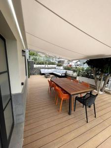 En balkon eller terrasse på Sunset of Duke#Luxury Costa Adeje