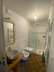 A bathroom at CASA VIRGINIA
