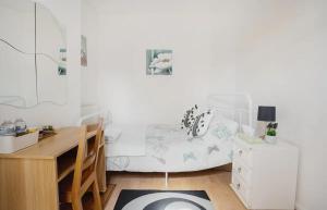 Gallery image of Homestay near Tottenham Hotspur Stadium in London