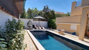 Bassein majutusasutuses Family-friendly apartments with swimming pool Sabunike, Zadar - 20179 või selle lähedal