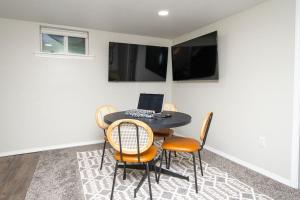 Imagen de la galería de NEW Charming Home in the Heart of North Fargo, en Fargo