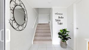 Afbeelding uit fotogalerij van Tranquil with Harbour Views in Nelson Bay