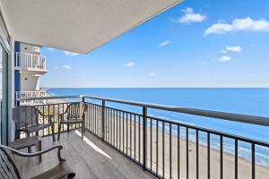 Μπαλκόνι ή βεράντα στο The Grand Myrtle BAY VIEW 1503 Full New Remodel