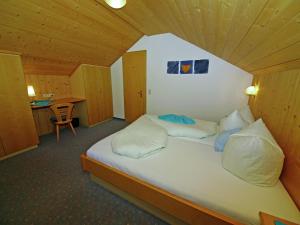 Cama ou camas em um quarto em Apartment Müller 2