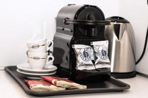 Kemudahan buat kopi dan teh di Casa Mazzini