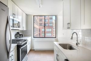 Billede fra billedgalleriet på Upper West Side 2br w gym nr Central Park NYC-1147 i New York