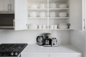 Billede fra billedgalleriet på Upper West Side 2br w gym nr Central Park NYC-1147 i New York