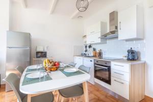 Fotografia z galérie ubytovania Bel appartement 6 personnes - Proche toutes commodités v destinácii Toulon