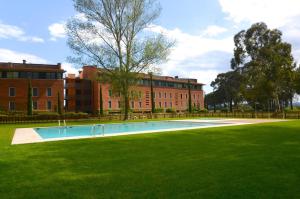 Bazén v ubytovaní EMPORDÀ GOLF 4 1-2 alebo v jeho blízkosti