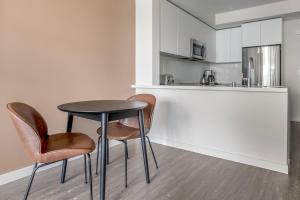 West LA 1br w gym pool nr dining shops LAX-1047