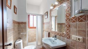 Kúpeľňa v ubytovaní Villa la Era Alhaurín el Grande by Ruralidays