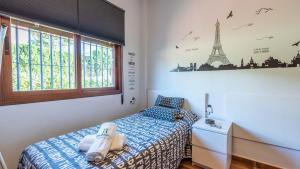 Posteľ alebo postele v izbe v ubytovaní Villa la Era Alhaurín el Grande by Ruralidays