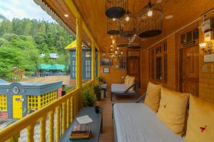 Posezení v ubytování Whoopers Boutique Kasol