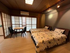 Ueno house房間的床
