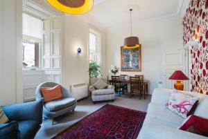 Gallery image of West George Street Apartment in Glasgow