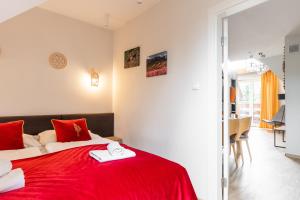 Posteľ alebo postele v izbe v ubytovaní Apartament Leśna Łąka Zakopane