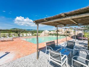 The swimming pool at or close to Apartment Libertas by Interhome