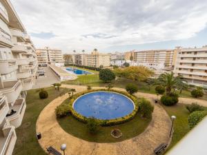 Bazén v ubytování Apartment Aguamarina 7 by Interhome nebo v jeho okolí