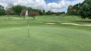 Golf facilities at Az apartmant or nearby