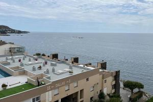 Fotografie z fotogalerie ubytování Apartamento tres habitaciones con vistas al mar en roses v destinaci Roses