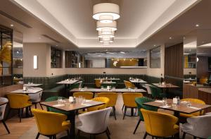 Restaurace v ubytování Holiday Inn London Gatwick - Worth by IHG