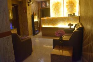 Posezení v ubytování Hotel UR Comforts Jayanagar
