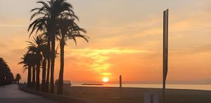 Fotografia z galérie ubytovania Apartamento a 20 metros de la playa v destinácii Calafell