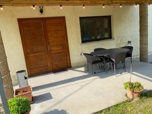 Patio alebo iná vonkajšia časť ubytovania Apartment in Siofok - Balaton 31138