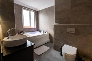 Φωτογραφία από το άλμπουμ του ARENA LUXURY SUİTES HOTEL στην Κωνσταντινούπολη +27 φωτογραφίες