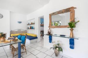 Ένα ή περισσότερα κρεβάτια σε δωμάτιο στο Villa Gilù in Sorrento coast - De Vivo Realty